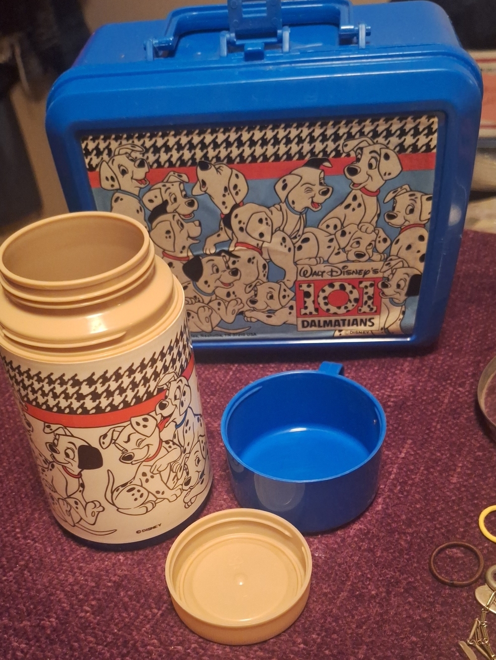 Vintage 1990 'S Walt Disney 101 Dalmation Plastic Lunch Box Set With Thermos .